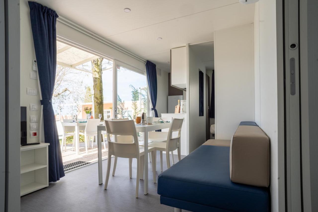 La Rocca Camping Village Bardolino Exterior photo