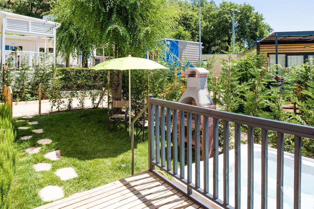 La Rocca Camping Village Bardolino Exterior photo